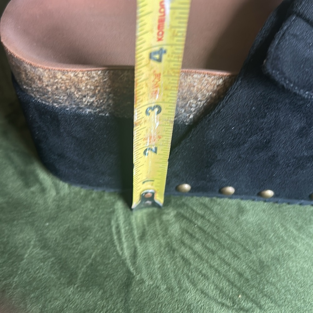 Platform sandals! - Picture 5 of 5